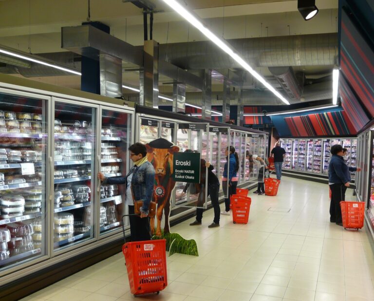 Ciudad Real y Puertollano, entre las ciudades más baratas para hacer la compra, según un estudio de la OCU