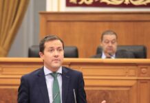 PSOE y Podemos en contra de adoptar medidas urgentes para reducir las listas de espera