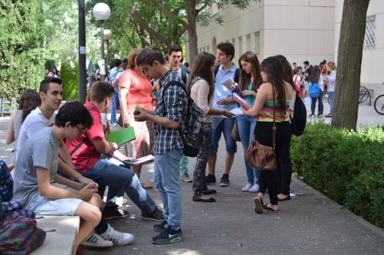 Denuncian en Albacete unas amenazas de “violación” por whatsApp