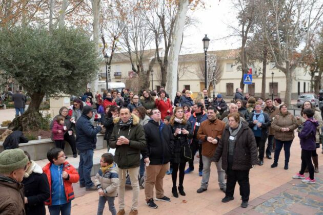 Cerca de 200 personas participaron en las Choco-Campanadas Solidarias