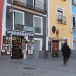Un anciano sufre quemaduras graves tras el incendio de su casa en pleno casco antiguo de Cuenca