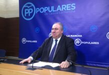 El PP de la región quiere blindar la carrera profesional sanitaria