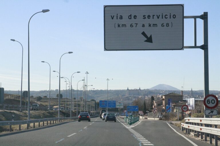 Cortada toda la A-4 a la altura de Almuradiel, por un accidente