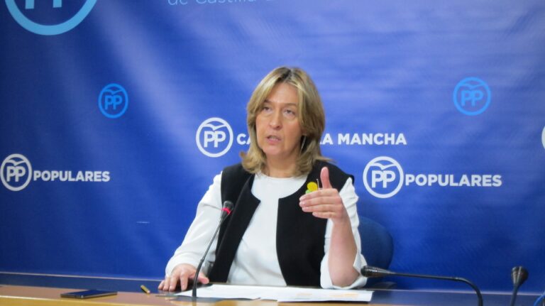 PP ve la subida del paro al cierre de 2017 como “demoledora” y la achaca al “lastre del Gobierno bipartito”