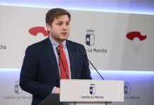 Junta reta a Cospedal y al PP a que solicite un debate en las Cortes para que “expliquen que no hubo recortes”