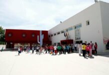 Hernando asegura que habrá más plazas de docentes el año que viene