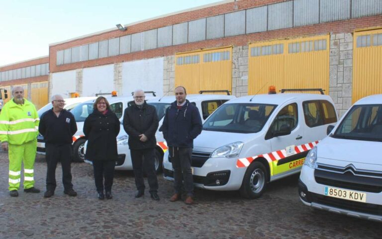 C-LM renueva la flota de las Brigadas de Conservación de Carreteras de Ciudad Real