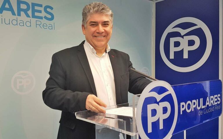 Cotillas se pregunta dónde está Page porque “ni defiende los intereses de los españoles, ni resuelve los problemas de los castellano-manchegos”