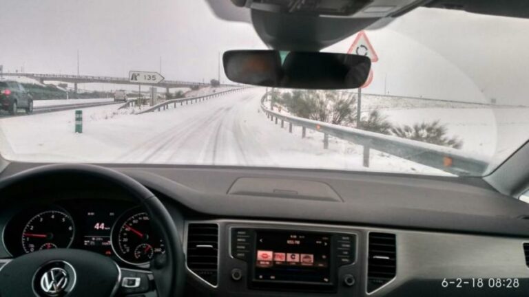[VÍDEO] Impresionante como está la carretera entre La Roda y San Clemente