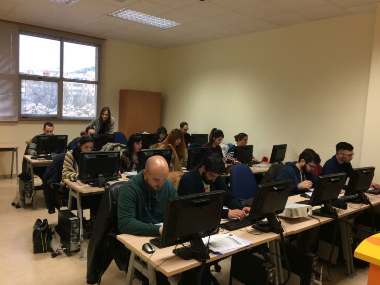 75 jóvenes inician su formación con el Programa PICE de la Cámara de Comercio
