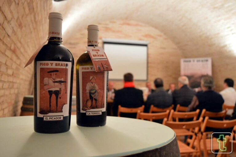 Vinícola de Tomelloso hace un homenaje a “la terrera” y “el picaor” con sus vinos ‘Pico y Brazo’