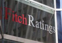 Fitch prevé que algunas CCAA, como C-LM, seguirán aumentando su deuda hasta 2019