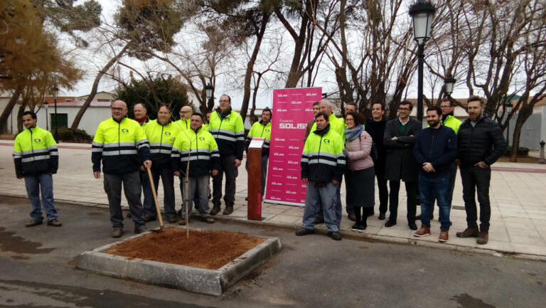 El Ayuntamiento de Tomelloso se suma al ‘Poyecto Olmo’ de Fundación Soliss