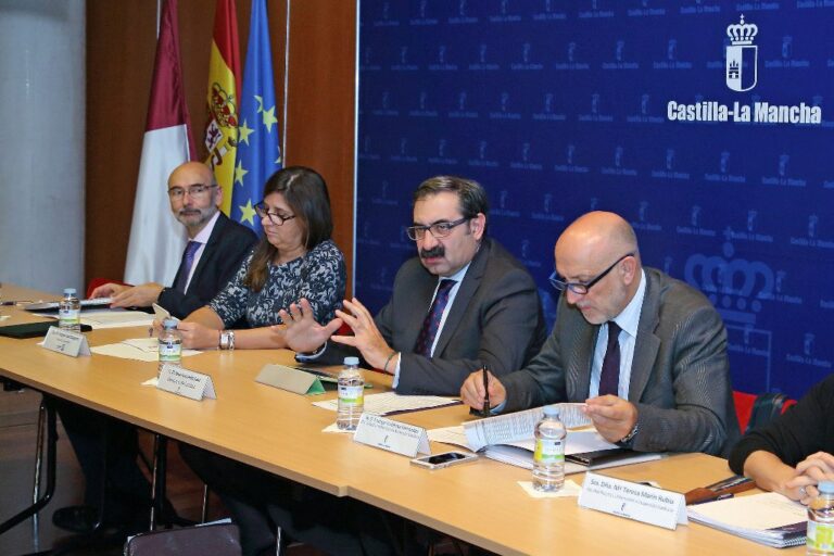 Las listas de espera se situaron en Castilla-La Mancha a finales de julio en 96.904 pacientes