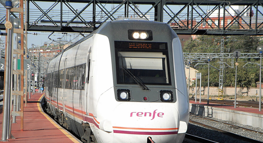 tren renfe cercanias adif