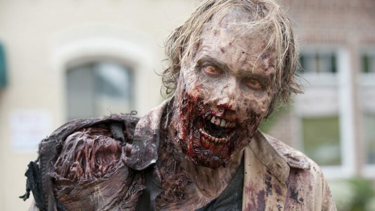 Un grupo de zombies volverá a ‘invadir’ Alcázar de San Juan la noche del 3 de octubre