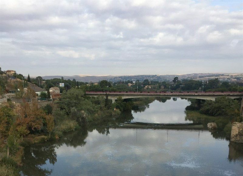 1476705592_vertido-tajo