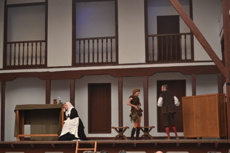 Las visitas teatralizadas del Corral de Comedias de Almagro vuelven desde este sábado hasta diciembre