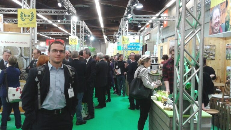 Publicadas las convocatorias de ayudas del IPEX para Shangri-La Chengdu, Biofach y Salon du Fromage et des Produits Laitiers
