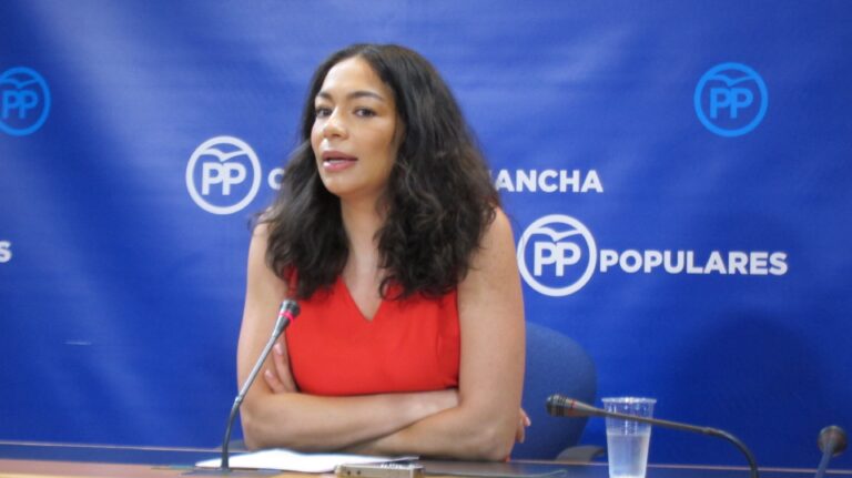 Claudia Alonso (PP) sobre García Molina y María Díaz: “quieren es dinamitar a Podemos desde el Gobierno”