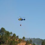 Dos medios continúan trabajando en el fuego de Cañamares