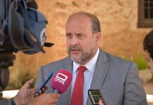 Guijarro advierte de los “efectos negativos” de que el PP quiera “dilatar” la entrada en vigor de los presupuestos