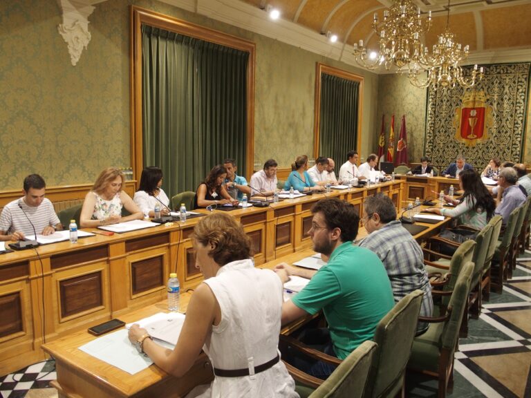 La oposición en el Ayuntamiento de Cuenca rechaza el convenio de Servicios Sociales de la Junta