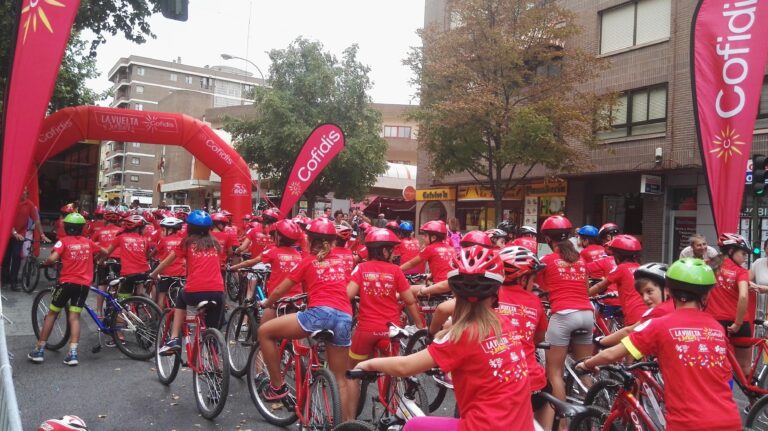 Amores cree que el paso de La Vuelta por Cuenca servirá para promocionar el deporte entre los escolares