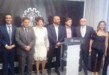 Los cuchilleros de Albacete cumplen 40 años con la entrega de sus premios regionales en la Feria