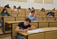 Un total de 655 estudiantes, el 61,56% aprueba la EvAU de septiembre en el distrito universitario de Castilla-La Mancha