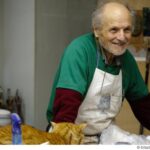 Antonio López presenta su libro de artista, ‘Cuerpos y flores’: “Conocí el arte a través de los libros”