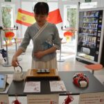 El Instituto Confucio celebra en los campus de la UCLM talleres de caligrafía, uso de palillos o la ceremonia del té