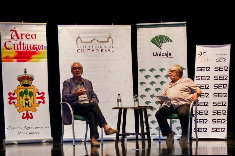 Millás se preocupa por la “deriva” del nacionalismo catalán y el resurgimiento del “peor nacionalismo español”