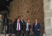 Bonet dice que la respuesta de Puigdemont es “una manera de no contestar” y pide “no perturbar” el ciclo económico