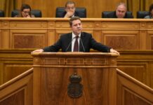 Más Atención Primaria y supresión de copagos a menores discapacitados, anuncios sanitarios de Page