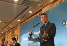 Catalá reconoce que la Constitución “puede necesitar algún ajuste”