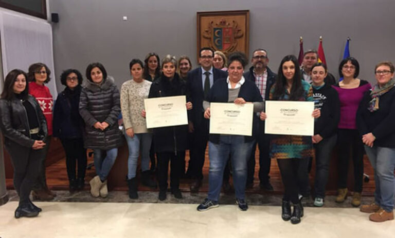 Entregados los premios del I Concurso de Escaparates de Navidad en Campo de Criptana