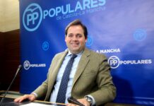 El PP asegura que se sentará a hablar con todo el mundo, pero si es “para que haya más diputados se pueden ahorrar la llamada”
