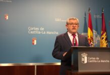 Felpeto entiende que las las plazas de Educación «son pocas» pero dice que están «medidas» en mesa sectorial