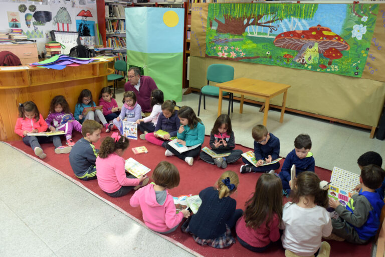 La Biblioteca Municipal Cervantes intensifica la actividad de fomento de la lectura entre los escolares