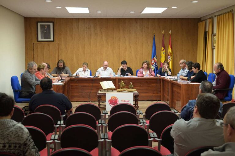 Jiménez: “El agua que llega a los hogares cumple con los parámetros normales para el consumo humano”