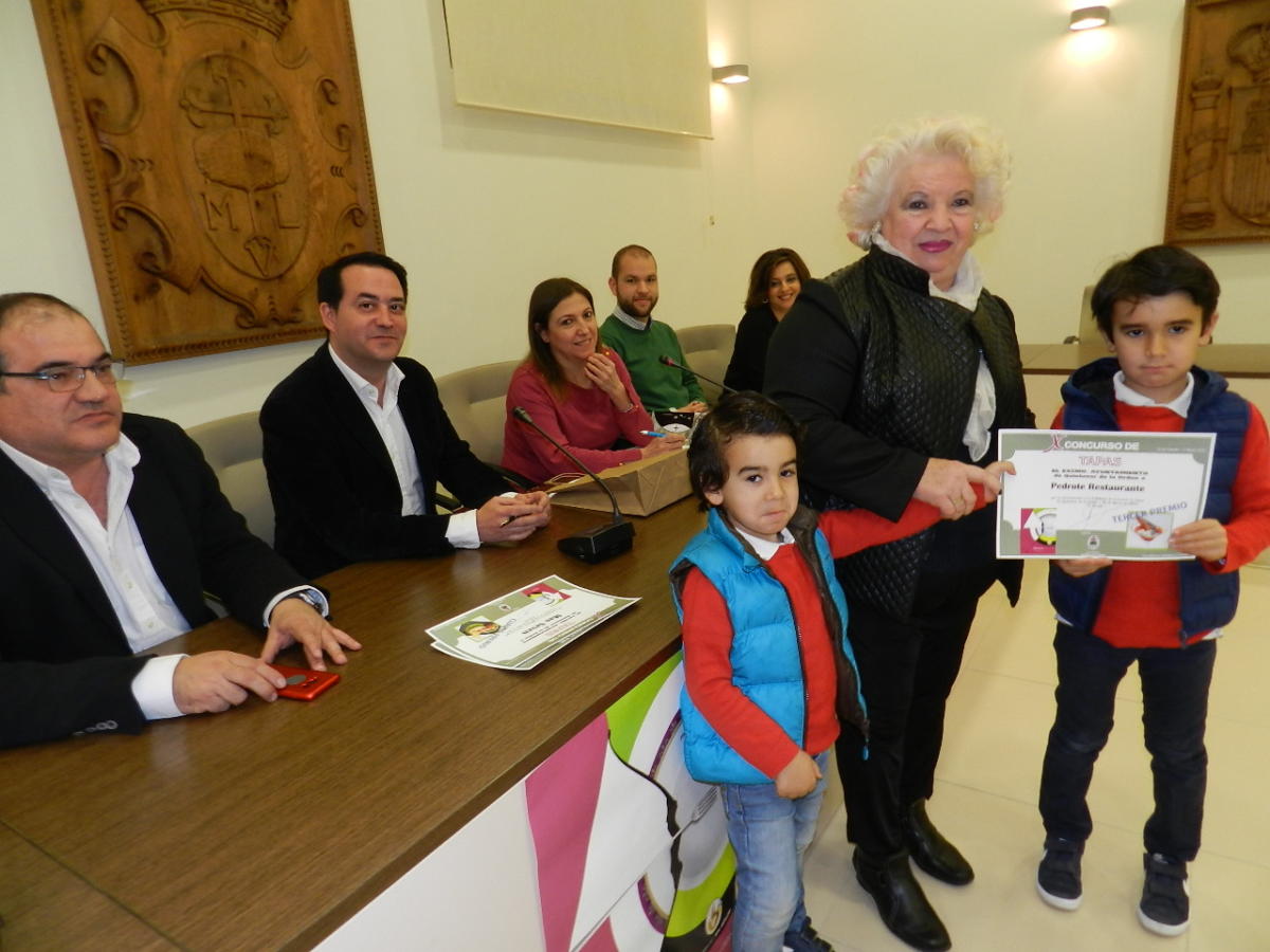 Hostal Santa Marta se hace con el primer premio del X Concurso de Tapas de Quintanar de la Orden