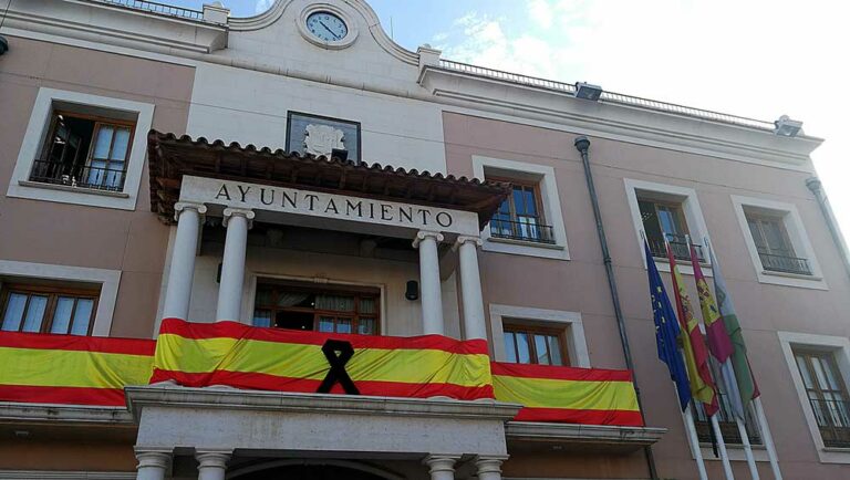 Socuéllamos llora la muerte del capitán Borja Aybar