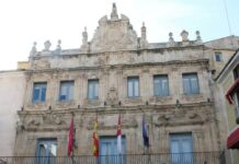 Cuenca presume de ahorrar 4 millones al final de 2017, pagar en 47 días y reducir su deuda comercial