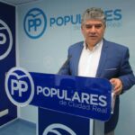 Cotillas exige a Page que declare la plaga de conejos