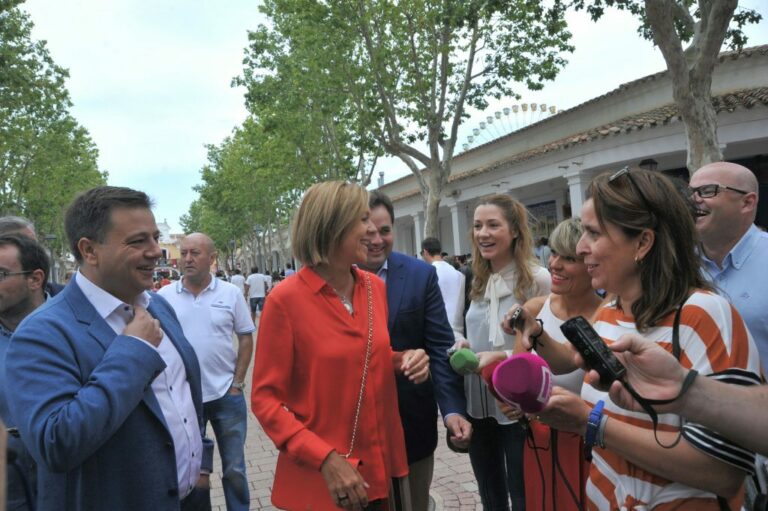 Cospedal ve “muy grave” que Page “no diga nada” sobre que su vicepresidente segundo “defienda un referéndum ilegal”
