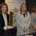 Alexandra Falcó recibe en Socuéllamos el premio ‘Mirador del Vino’