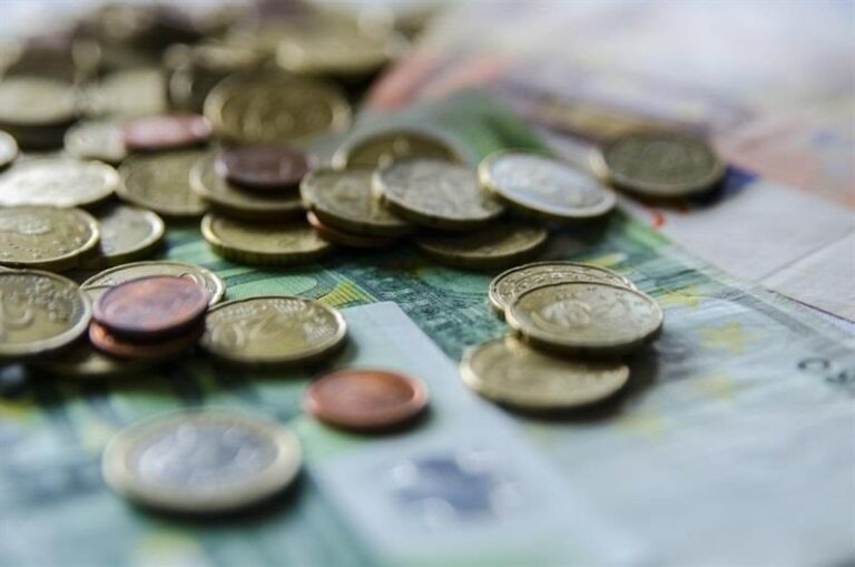 C-LM formaliza operaciones financieras de endeudamiento por 1.417 millones de euros