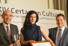 García-Page participa en Madrid en el XVI Certamen Cultural ‘Virgen de las Viñas’, donde será reconocido por su trayectoria política