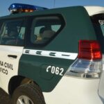 Vuelca un vehículo tras salirse de la vía en Sisante